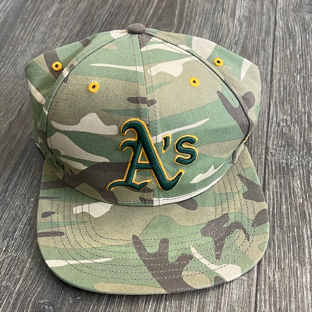 Men’s A’s Camo Hat